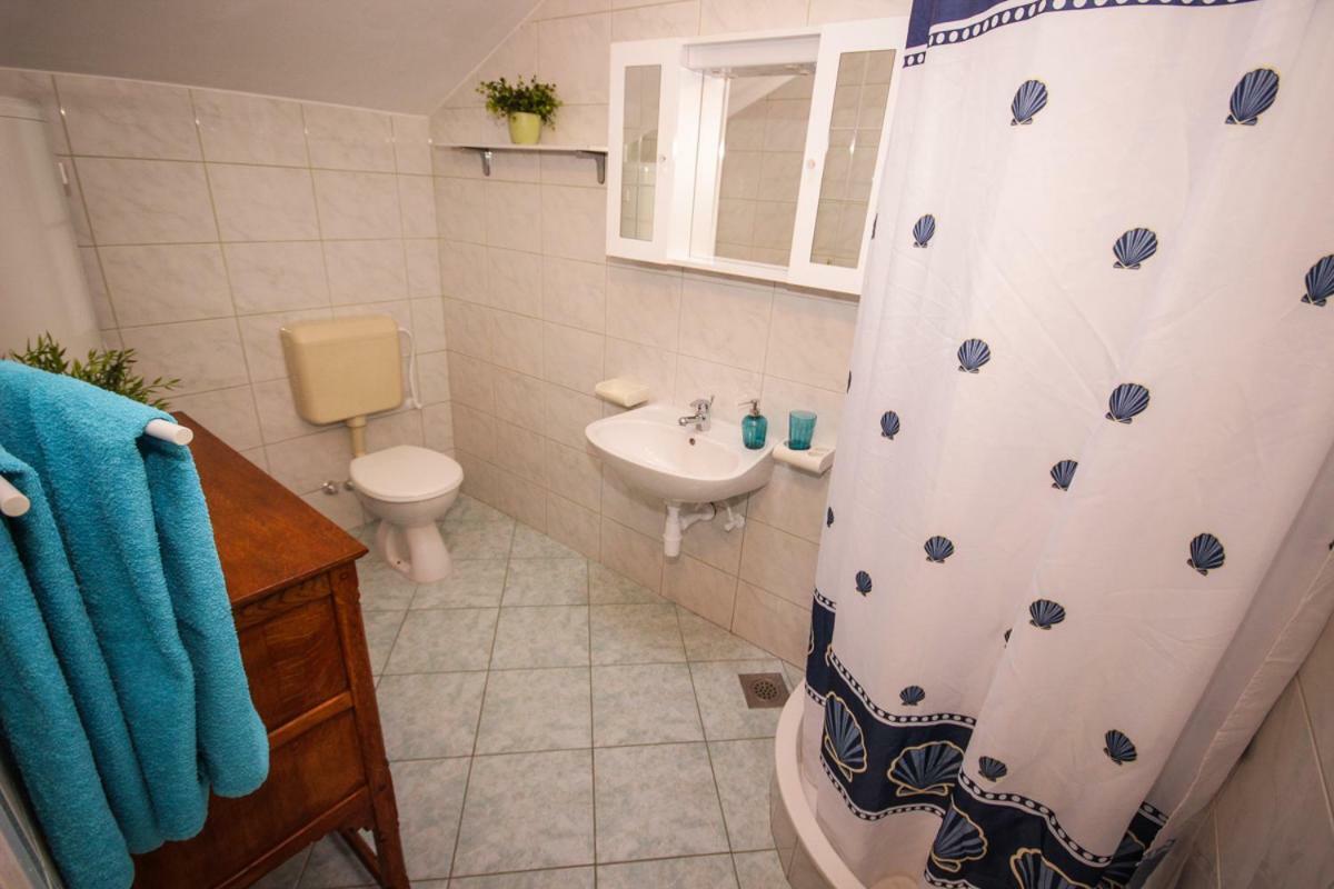 Apartmani Kristijan Jesenice  Exterior foto